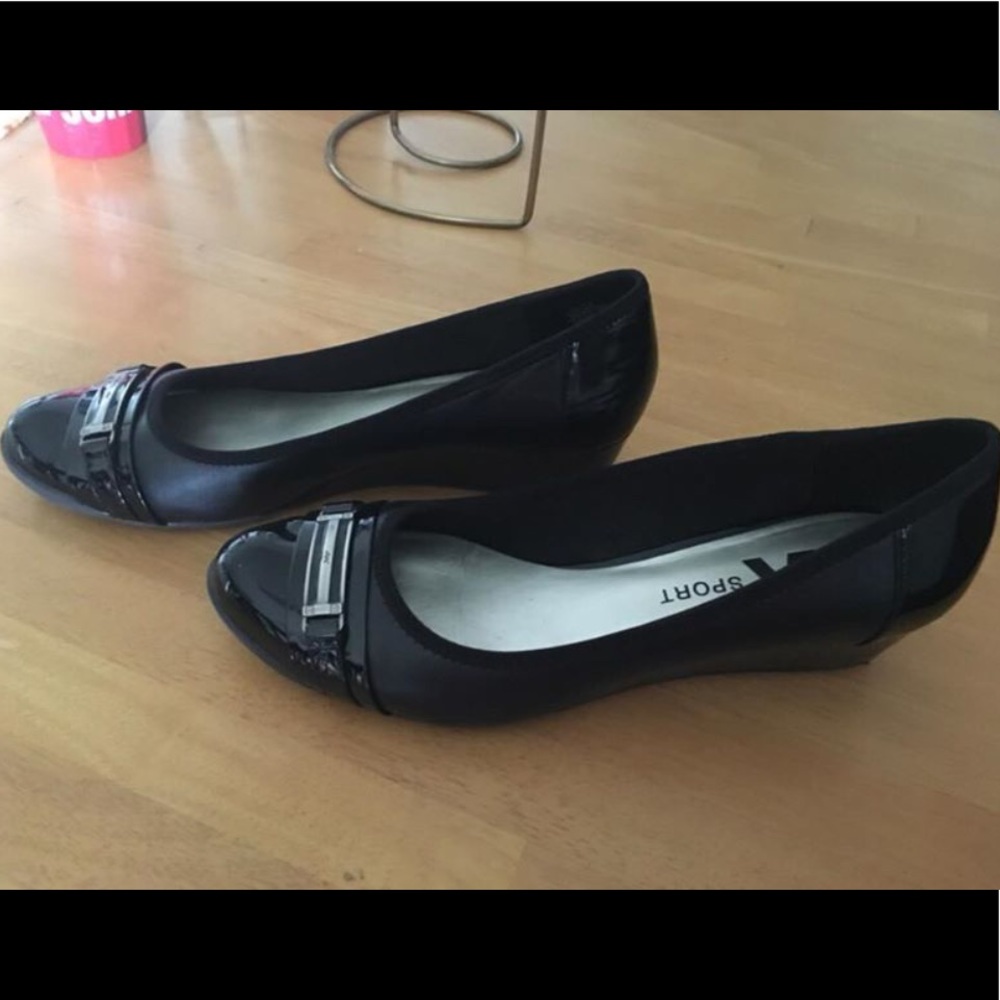 Anne Klein Sport "Carvallo" wedge pump